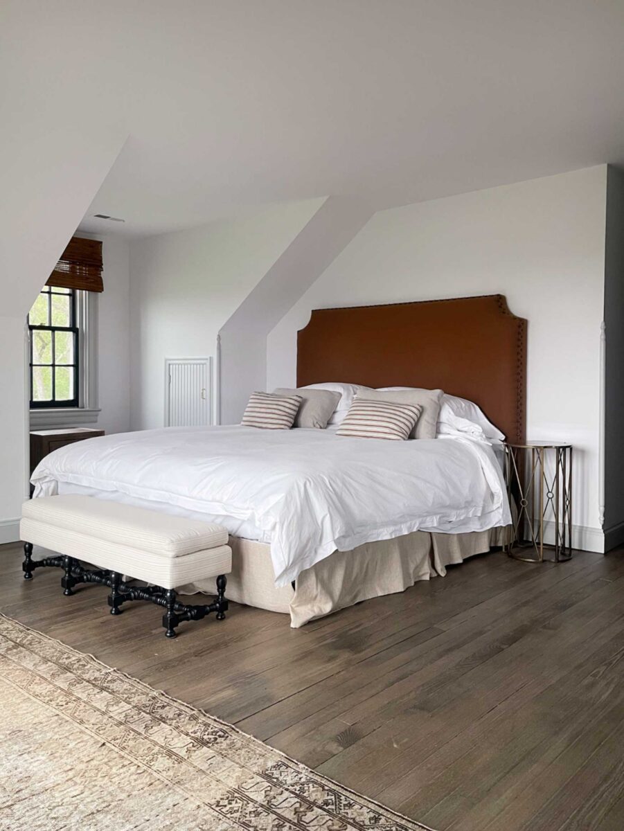 Manor House bedroom